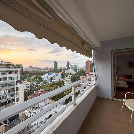 Apartment Cozy Near The Pyramid, Center *