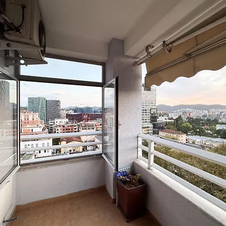 Cozy Near The Pyramid, Center Apartment *